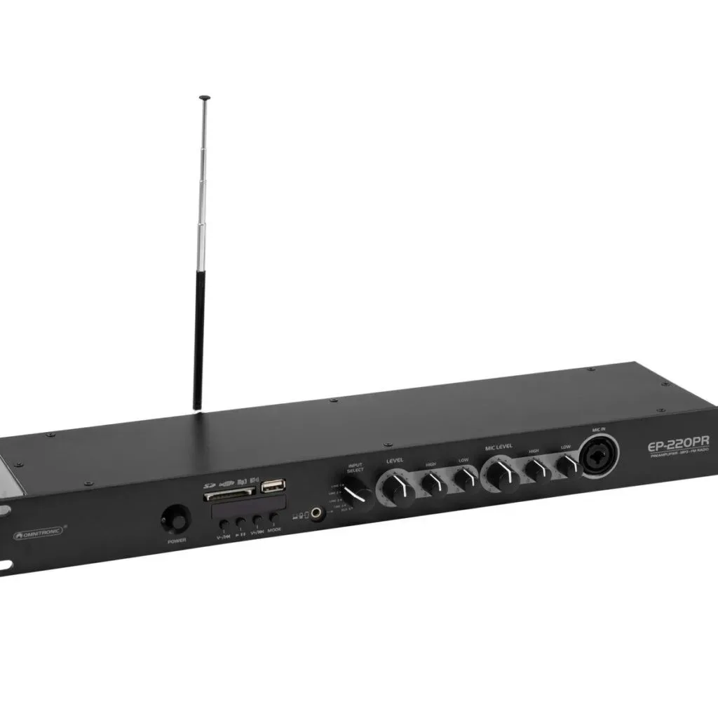 Rack-Transmitter mit Antenne, USB-Anschluss und Audio-Steuerreglern von Danyssoundlight.
