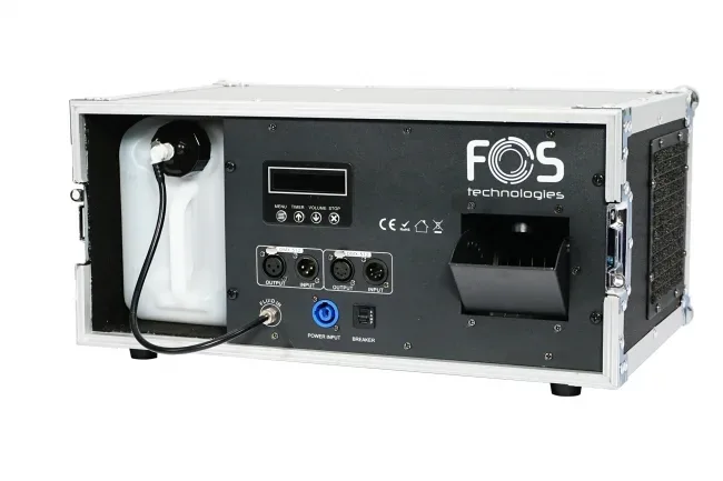 Nebelmaschine von FOS Technologies mit Anschlüssen und Steuerungselementen.